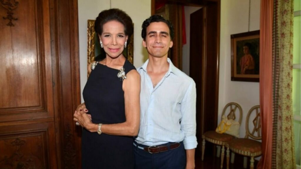 Marisela Federici: chi è la “contessa” dei salotti romani, età, vita privata, mariti e figli 53 MARISELA FEDERICI FIGLIO EDUARDO