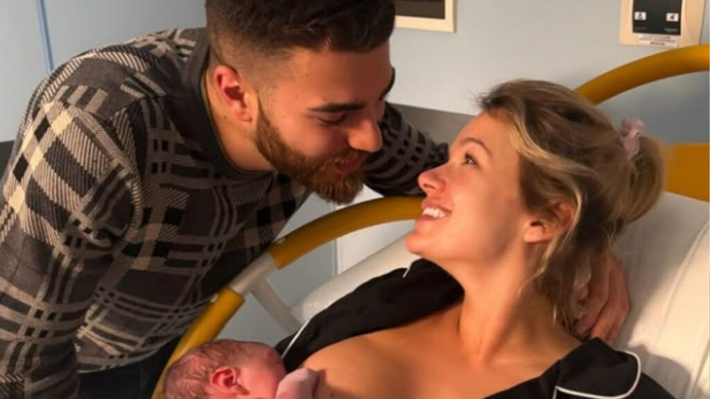 Mercedesz Henger è diventata mamma: il giorno esatto della nascita della sua prima figlia Aurora 52 Mercedesz Henger alessio salata