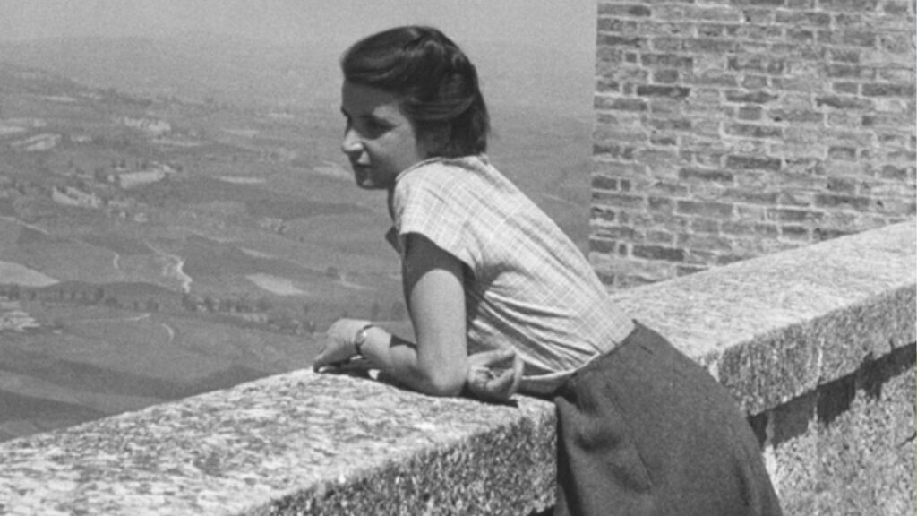 Rosalind Franklin: la scienziata che ha cambiato la storia del DNA e il suo ruolo nella scoperta della doppia elica 52 Rosalind Franklin scopre il dna