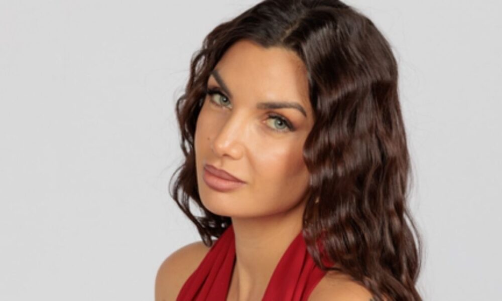Elettra Lamborghini a Belve: “La mia passera mi fa penare”