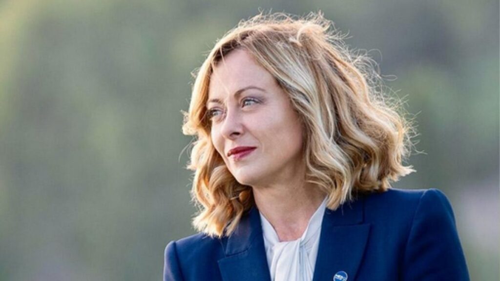 Marina La Rosa parla del pene di Vannacci a È sempre Cartabianca: gelo in studio e imbarazzo di Bianca Berlinguer 54 giorgia meloni