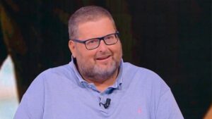 Mario Adinolfi contattato per il Grande Fratello Vip: “Tina Cipollari opinionista? Pensa a fatturare”