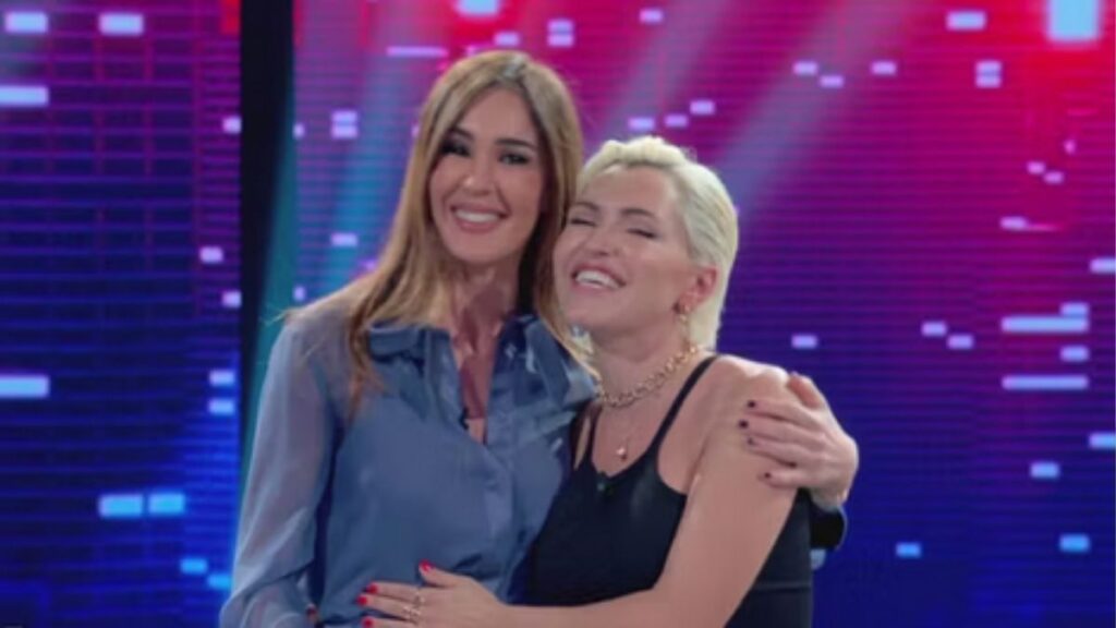 Serena Brancale commuove Verissimo: il ricordo della madre fa emozionare anche Silvia Toffanin 52 serena brancale verissimo