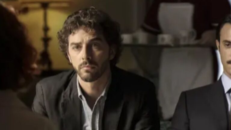 Ascolti TV di lunedì 17 agosto 2026: Il Giovane Montalbano domina la prima serata