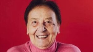 Addio a Nonna Silvi: la cuoca toscana e star dei social si spegne a 85 anni